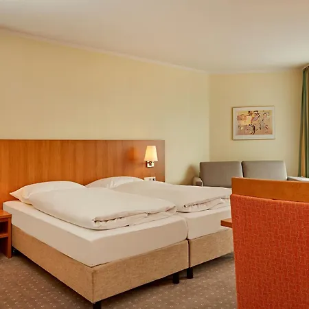 Ξενοδοχείο H+ 3*